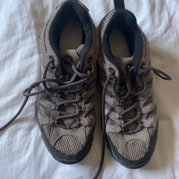 Merrell Moab Ventilator Women’s Hiking Shoes, Sand, Sz 8.5 - Picture 2 of 5